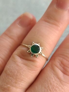 Sterling Silver Green Onyx Sunburst Accent Ring